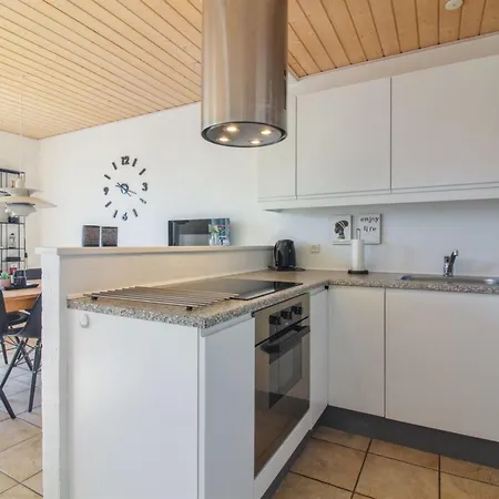 Apartament Alessandra - 500m From The Sea By Interhome *